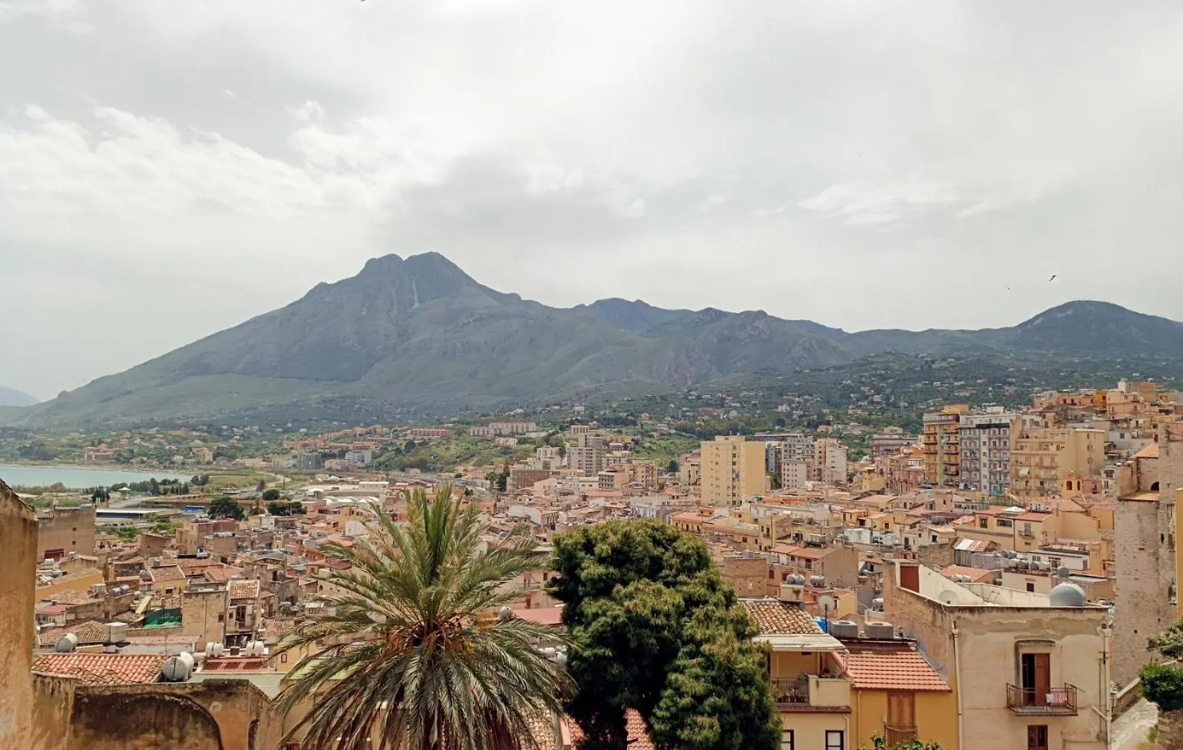 Casa All'Annunziata Termini Imerese 0*,