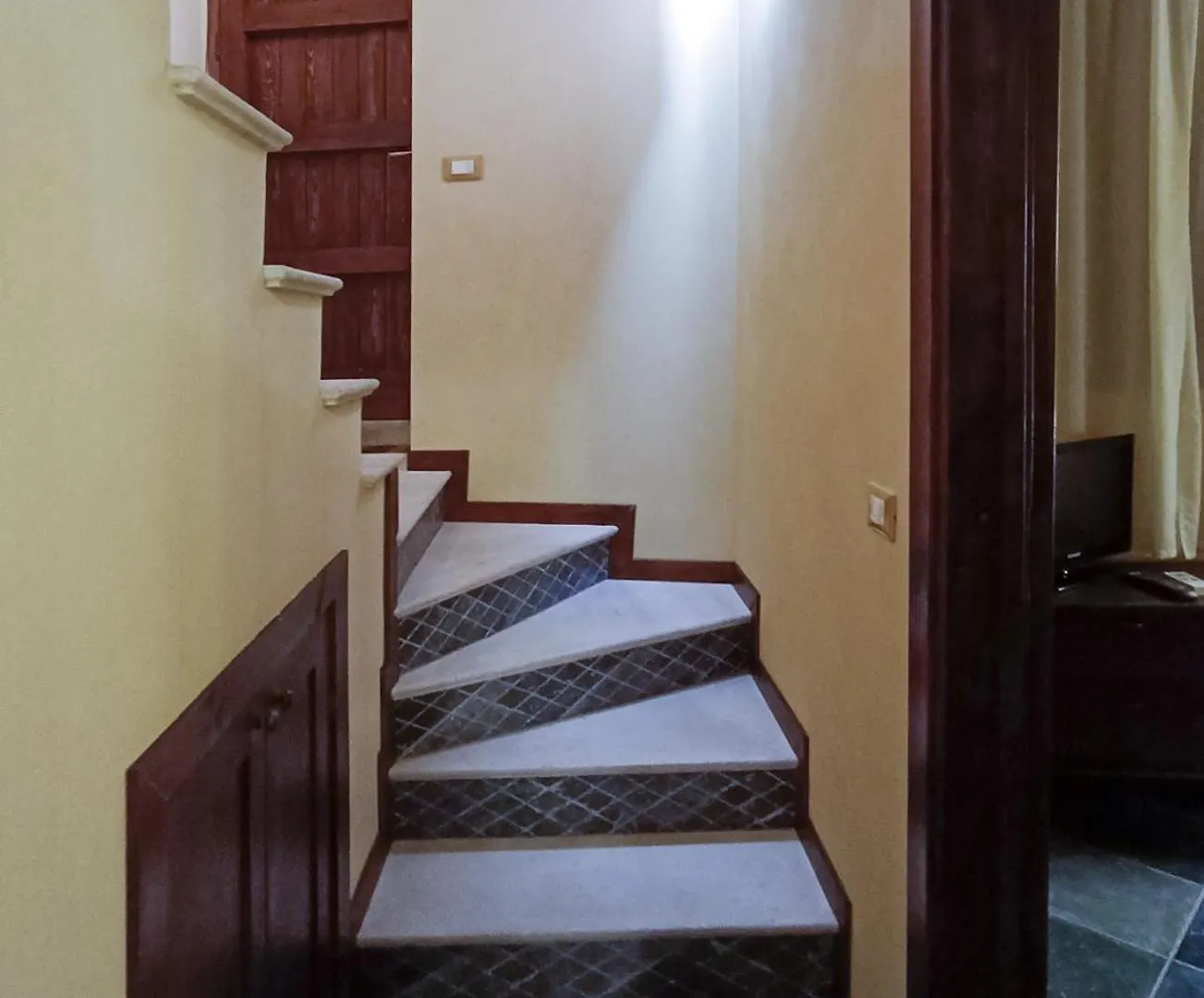 Casa All'Annunziata Termini Imerese 0*,